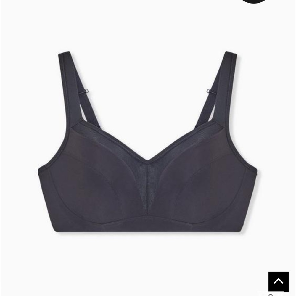NWT Torrid active medium support underwire sports bra 44D